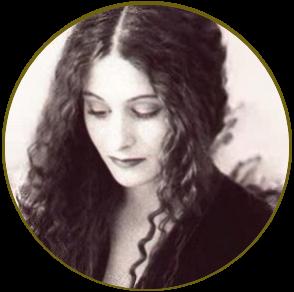 Hollienea - Harpist | Los Angeles, CA | Harp | Photo #5