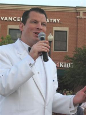 Peter Oprisko--Chicago's Singing Sensation! | Chicago, IL | Variety Band | Photo #19