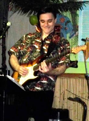Tom Bruhl | Raynham, MA | DJ | Photo #4