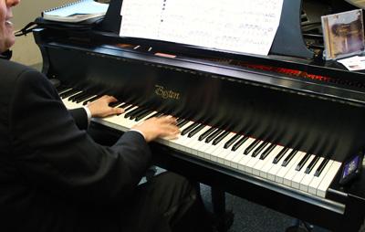Dave Edwards | Denver, CO | Pop Piano | Photo #15