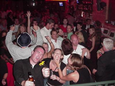 Small Time Dave And The Windy City Groove | Crete, IL | Cover Band | Photo #5