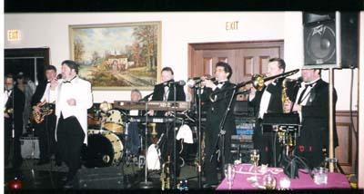 Small Time Dave And The Windy City Groove | Crete, IL | Cover Band | Photo #19