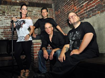 Time Trax | Brunswick, OH | Top 40 Band | Photo #2