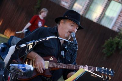 Roy Harkey: Singer/Guitar Player/One Man Band | Plano, TX | One Man Band | Photo #25