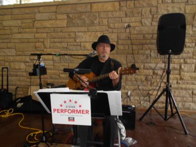Roy Harkey: Singer/Guitar Player/One Man Band | Plano, TX | One Man Band | Photo #17
