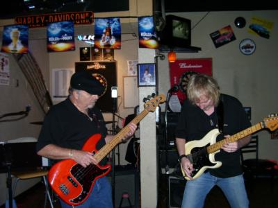 Roy Harkey: Singer/Guitar Player/One Man Band | Plano, TX | One Man Band | Photo #19