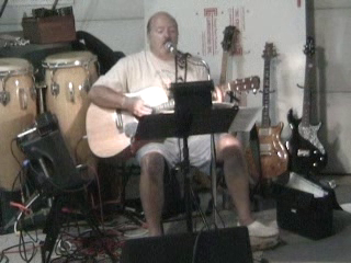 Roy Harkey: Singer/Guitar Player/One Man Band | Plano, TX | One Man Band | Knights In White Satin - Procol Harem