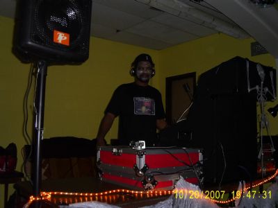 Double Trouble Entertainment  ( D.T.E. ) | New York, NY | DJ | Photo #7