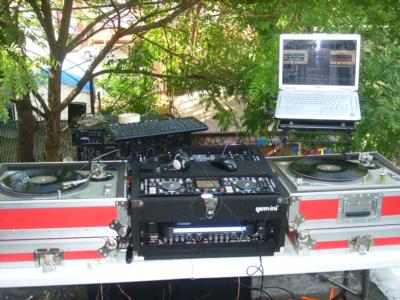Double Trouble Entertainment  ( D.T.E. ) | New York, NY | DJ | Photo #14