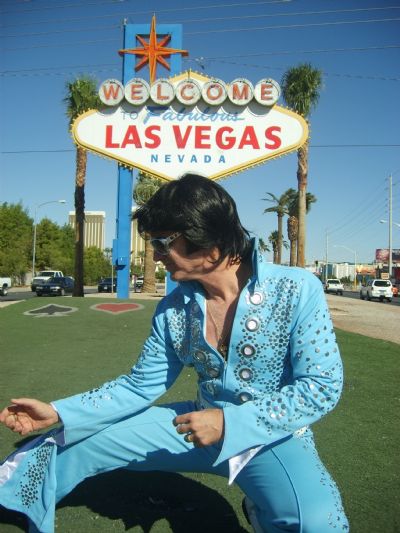Johnny Reno - The Sacramento King's Main Photo