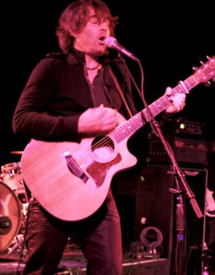Eric Berdon | Woodland Hills, CA | Acoustic Guitar | Photo #4