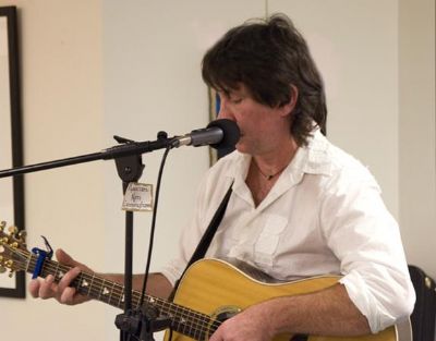 Kenny Cunningham/Acoustic English Guitarist/Singer's Main Photo
