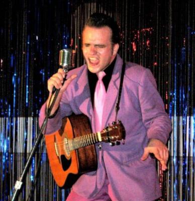 Wrenn Mangum | Richmond, VA | Elvis Impersonator | Photo #12