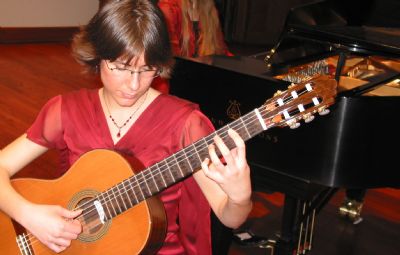 Elizabeth Busch | Davis, CA | Classical Guitar | Photo #2