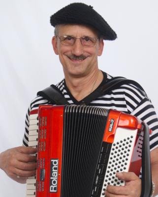 Larry Roberts Entertainment | Davie, FL | Accordion | Photo #3