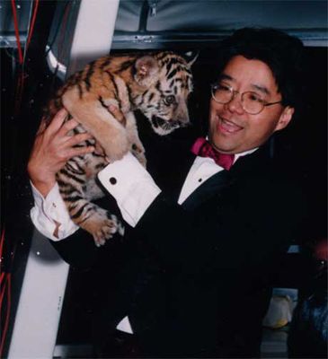 Mike Wong | Anaheim, CA | Magician | Photo #7