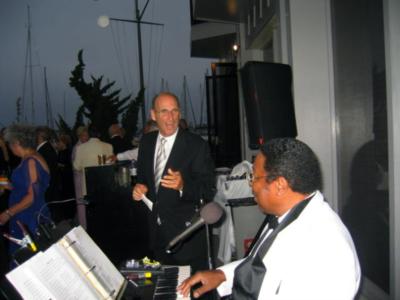 Shampen The One Man Orchestra | San Pedro, CA | 70's Hits One Man Band | Photo #21