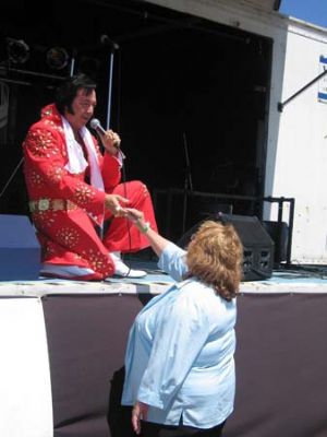 Michael Ratcliffe's Tribute To The King | Virginia Beach, VA | Elvis Impersonator | Photo #7