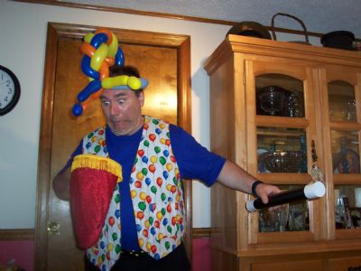 Mr. Bungles | Norwalk, CT | Comedy Magician | Photo #4