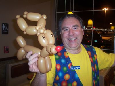 Mr. Bungles | Norwalk, CT | Comedy Magician | Photo #11
