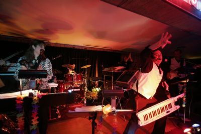 The Mainstream Band | Cincinnati, OH | Variety Band | Photo #3