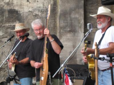 Les Vaughn & The Fenderbenders Band | The Dalles, OR | Country Band | Photo #13