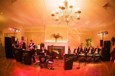 Connie Pelesh w/ UpFront | Media, PA | Dance Band | Photo #9