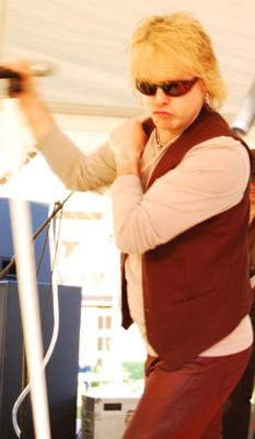 Bed Of Roses - The Planet's #1 Bon Jovi Tribute | Winnipeg, MB | Bon Jovi Tribute Band | Photo #15