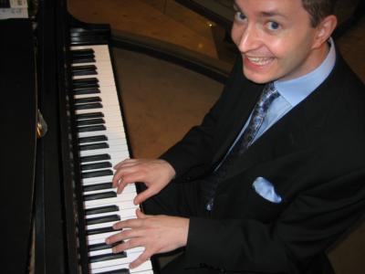 Chris White | Chicago, IL | Piano | Photo #8