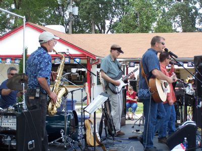 Liquid Assets | Keizer, OR | Classic Rock Band | Photo #2