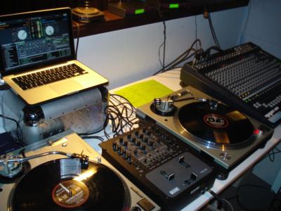 DJ Miles Green | Oakland, CA | DJ | Photo #3