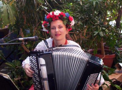 Accordion performer and singer | Grand Rapids, MI | Accordion | Photo #11