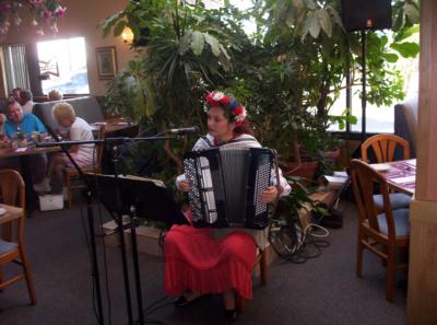 Accordion performer and singer | Grand Rapids, MI | Accordion | Photo #12
