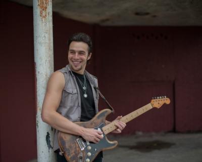 Jason Liebman | Whitestone, NY | Top 40 Acoustic Guitar | Photo #3