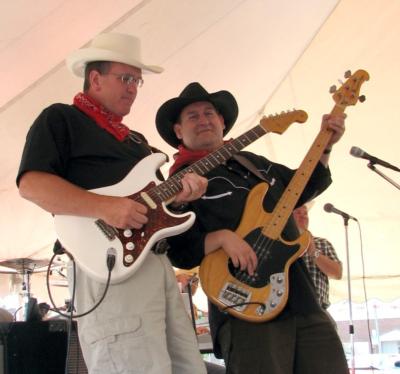 Whoz Playing? | Madison, WI | Cover Band | Photo #22