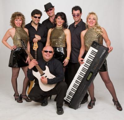 The Glamour Girls's Main Photo