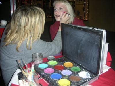 Bigred Balloon Art & Entertainment | Los Angeles, CA | Balloon Twister | Photo #21