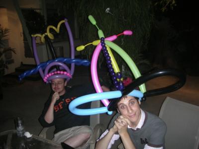Bigred Balloon Art & Entertainment | Los Angeles, CA | Balloon Twister | Photo #14