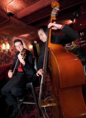 International Strings's Main Photo