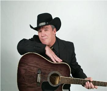 Mike Bryant  | Spokane, WA | Variety Singer | Photo #2