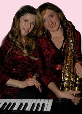 Les Jumelles's Main Photo