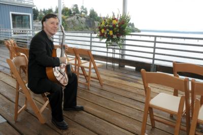 Julian C | Seattle, WA | Classical Guitar | Photo #5