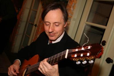 Julian C | Seattle, WA | Classical Guitar | Photo #11