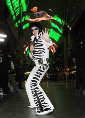 Counterfeit Elvis | Las Vegas, NV | Elvis Impersonator | Photo #2