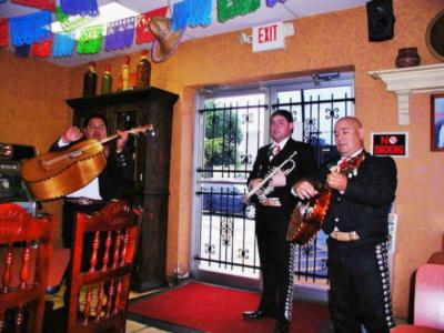Mariachi Espuelas De Mexico | Katy, TX | Mariachi Band | Photo #9