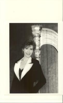 Catherine Way | Winter Park, FL | Classical Harp | Photo #3