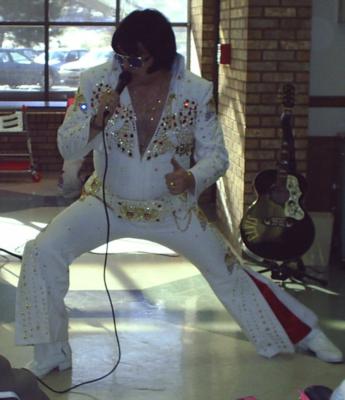 Tribute To Elvis By Aaron Black | Colorado Springs, CO | Elvis Impersonator | Photo #11