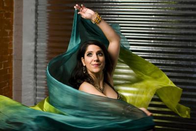 Berna | Pittsburgh, PA | Belly Dancer | Photo #4