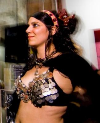 Berna | Pittsburgh, PA | Belly Dancer | Photo #2