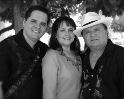 Cuban Trio | Burbank, CA | Folk Trio | Photo #3
